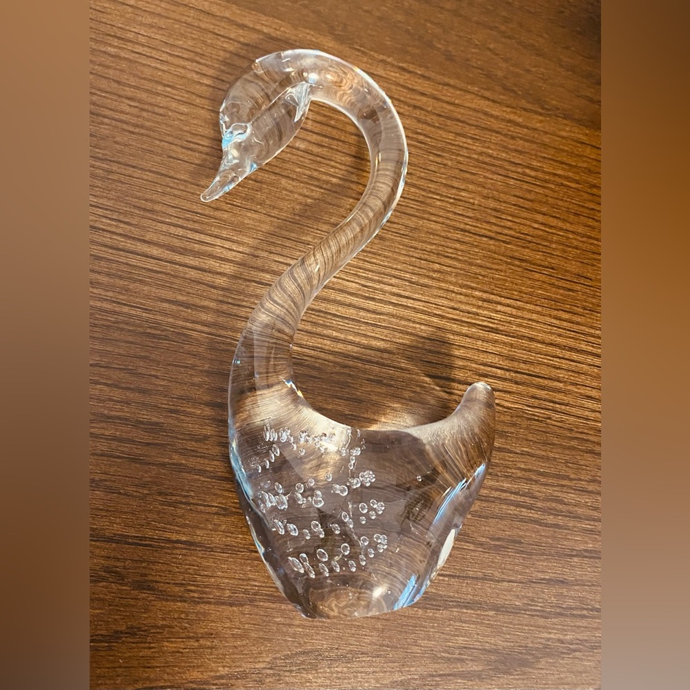Graceful Bullicante Style Clear Glass Swan Figurine, Paperweight, Vintage - Picture 2 of 5